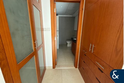 Apartamento en The Views, Dubai, 3 dormitorios, 140 m², № 79345 - foto 9