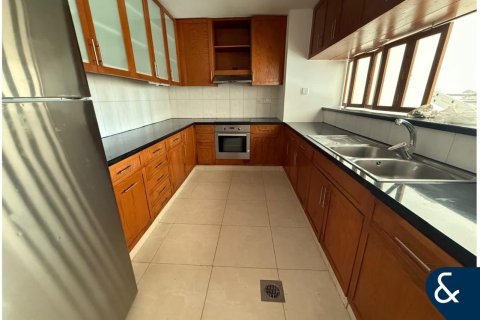 Apartamento en The Views, Dubai, 3 dormitorios, 140 m², № 79345 - foto 6