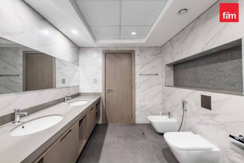 Appartement à Downtown Dubai (Downtown Burj Dubai), Dubai, 2 chambres, 163 m², № 96383 - photo 9