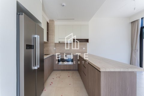 Villa in Mudon, Dubai 4 bedrooms, 277 sq.m. № 134955 - photo 28