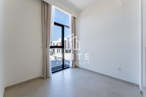 Villa in Mudon, Dubai 4 bedrooms, 277 sq.m. № 134955 - photo 19