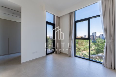 Villa in Mudon, Dubai 4 bedrooms, 277 sq.m. № 134955 - photo 13