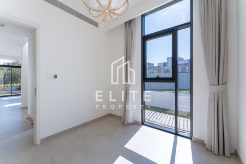 Villa in Mudon, Dubai 4 bedrooms, 277 sq.m. № 134955 - photo 24