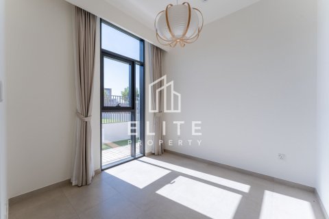 Villa in Mudon, Dubai 4 bedrooms, 277 sq.m. № 134955 - photo 25
