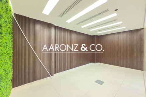 Office in Business Bay, Dubai 95 sq.m. № 95980 - photo 11