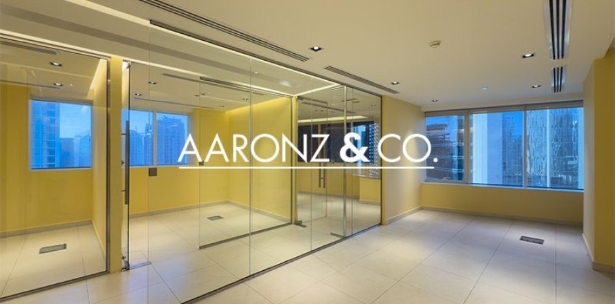 Oficina en Business Bay, Dubai, 95 m², № 95980
