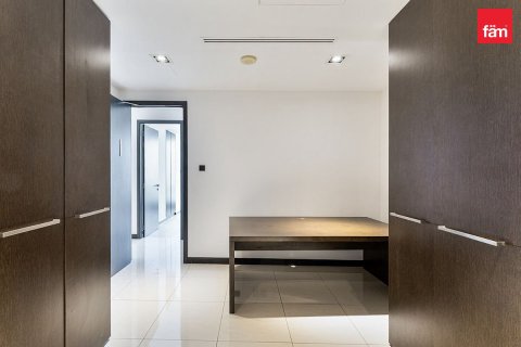 Office in Dubai 229.9 sq.m. № 118759 - photo 14