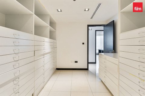 Office in Dubai 229.9 sq.m. № 118759 - photo 11