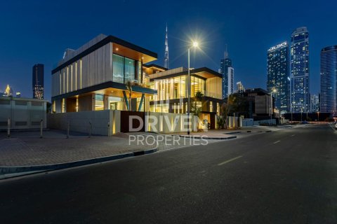 Villa à Al Wasl, Dubai, 5 chambres, 1570 m², № 64664 - photo 1