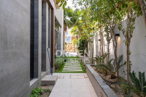 Villa à La Mer, Jumeirah, Dubai, 5 chambres, 695 m², № 64660 - photo 29