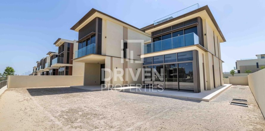 Villa à Golf Place, Dubai Hills Estate, Dubai, 4 chambres, 677 m², № 64661