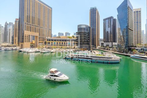 Apartment in Dubai Marina, Dubai 3 bedrooms, 192 sq.m. № 19838 - photo 14