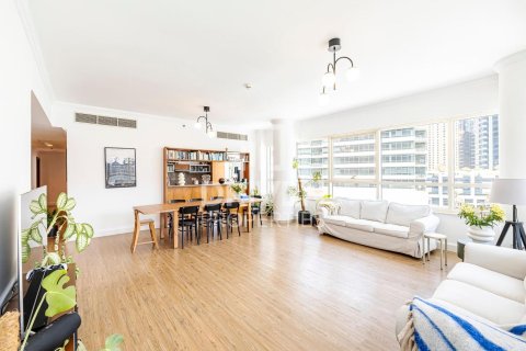 Apartment in Dubai Marina, Dubai 3 bedrooms, 192 sq.m. № 19838 - photo 5