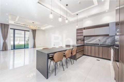 Townhouse in Jumeirah Village Triangle, Dubai 4 bedrooms, 1368 sq.m. № 24253 - photo 14