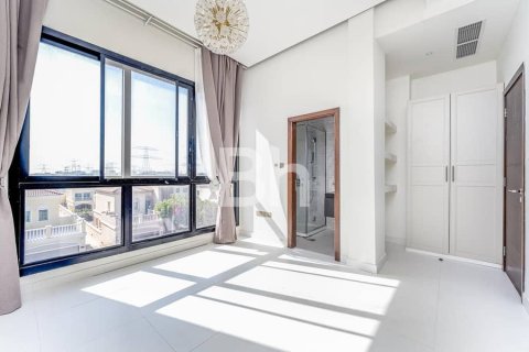 Townhouse in Jumeirah Village Triangle, Dubai 4 bedrooms, 1368 sq.m. № 24253 - photo 13