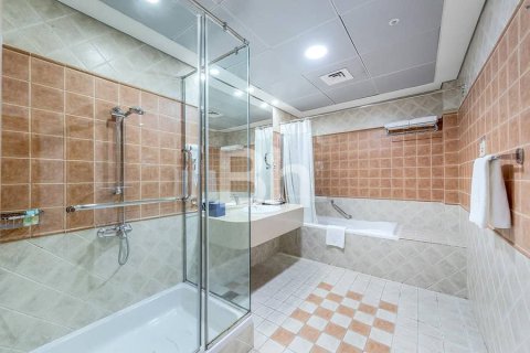 Villa en Jumeirah, Dubai, 5 dormitorios, 571 m², № 21221 - foto 10