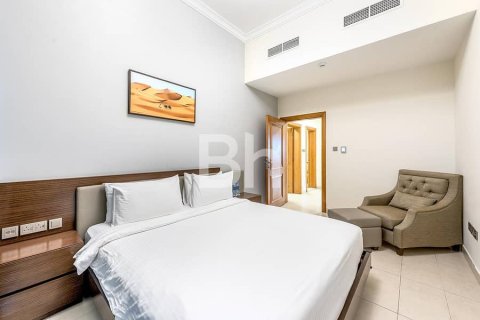 Villa en Jumeirah, Dubai, 5 dormitorios, 571 m², № 21221 - foto 13