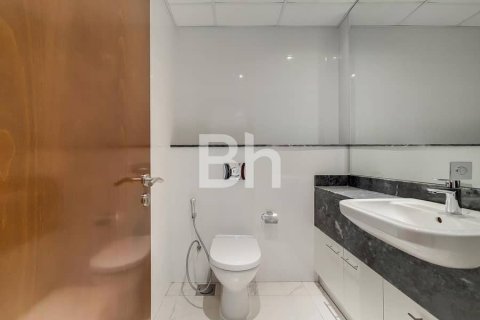 Apartment in Business Bay, Dubai 1 bedroom, 81 sq.m. № 21224 - photo 11