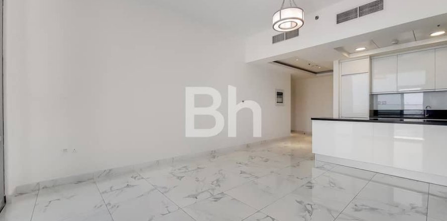 Квартира в Бизнес-Бэе, Дубай, 1 спальня, 81м², № 21224