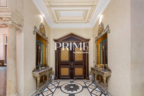 Villa in Dubai 7 bedrooms, 1338 sq.m. № 21222 - photo 9