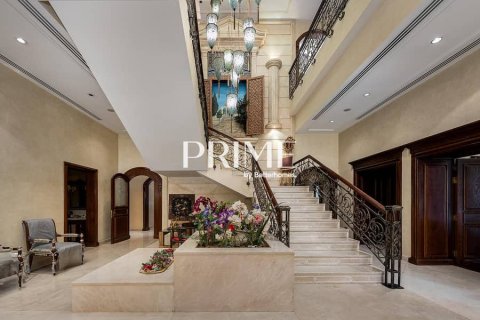Villa in Dubai 7 bedrooms, 1338 sq.m. № 21222 - photo 8