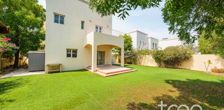 Villa à Meadows 1, Meadows, Dubai, 3 chambres, 317.26 m², № 120144