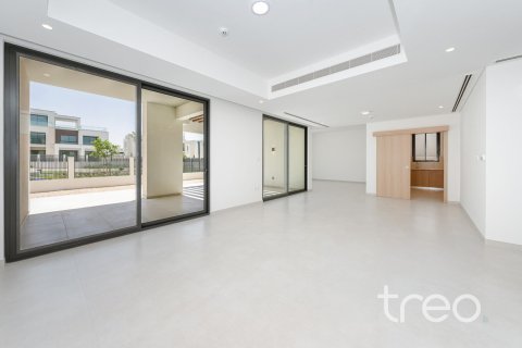 Villa en Caya, Arabian Ranches 3, Dubai, 5 dormitorios, 527.5 m², № 120142 - foto 4