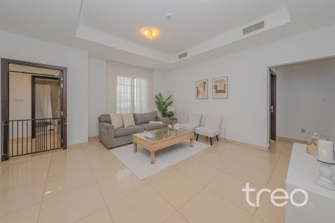 Villa in Mudon, Dubai 5 bedrooms, 1007.72 sq.m. № 120141 - photo 19