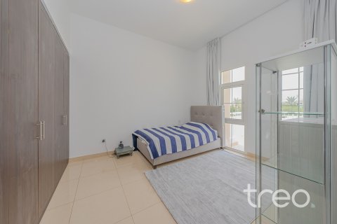 Villa in Mudon, Dubai 5 bedrooms, 1007.72 sq.m. № 120141 - photo 27