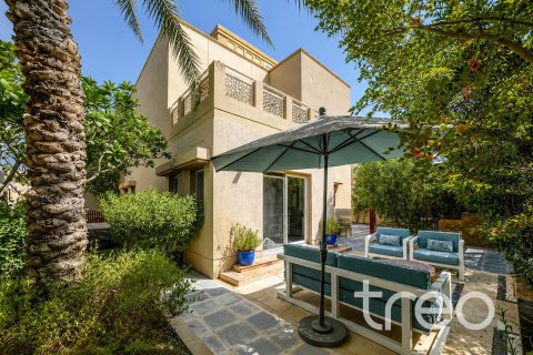فيلا في Meadows, دبي 3 غرف نوم, 47.94 م² رقم 120139