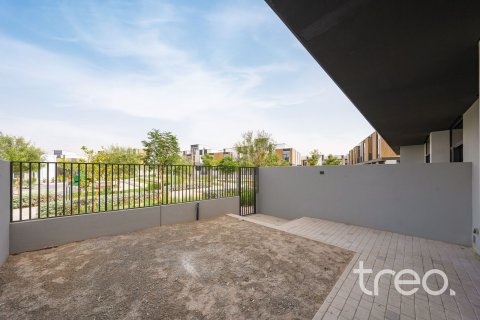 Villa en Mudon, Dubai, 3 dormitorios, 176.33 m², № 119899 - foto 18