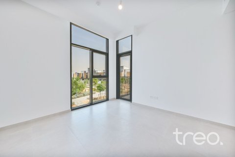 Villa en Mudon, Dubai, 3 dormitorios, 176.33 m², № 119899 - foto 19