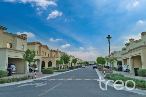 Villa in Mira, Reem, Dubai 4 bedrooms, 298.13 sq.m. № 119894 - photo 12