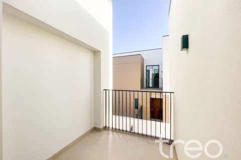 Townhouse in Arabian Ranches 3, Dubai 4 bedrooms, 249.17 sq.m. № 119895 - photo 14