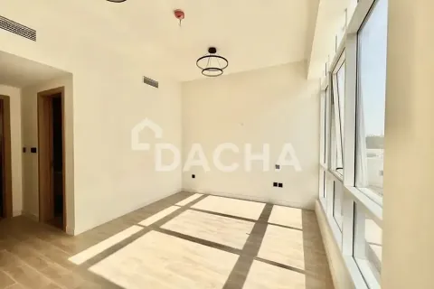 Adosado en Dubai Investment Park, Dubai, 4 dormitorios, 78 m², № 109792 - foto 12