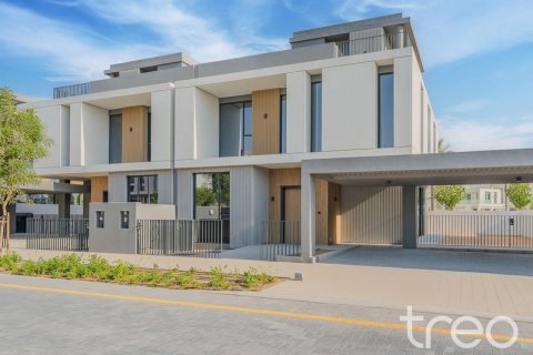 Вилла в Arabian Ranches 3, Дубай, 4 спальни, 287.07м², № 134566