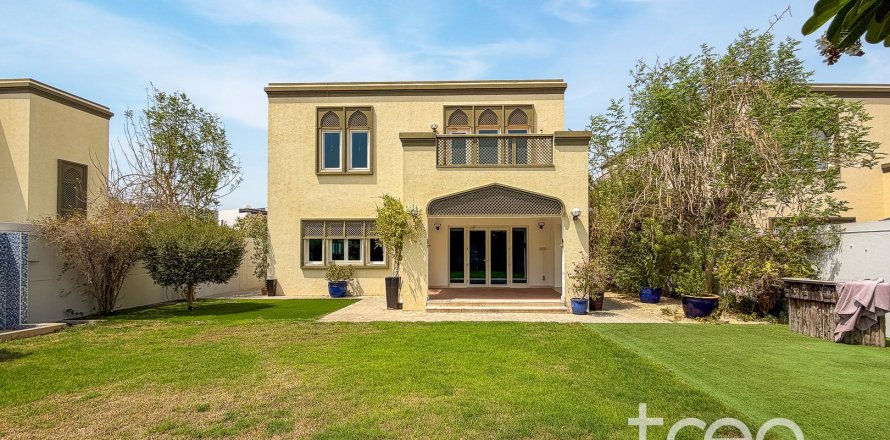 Вилла в Regional, Jumeirah Park, Дубай, 3 спальни, 327.67м², № 134565