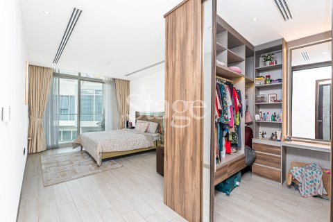 Villa in Jumeirah Village Circle, Dubai 4 bedrooms, 278 sq.m. № 53852 - photo 16