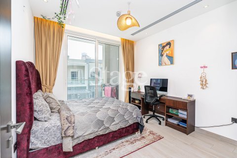 Villa in Jumeirah Village Circle, Dubai 4 bedrooms, 278 sq.m. № 53852 - photo 6