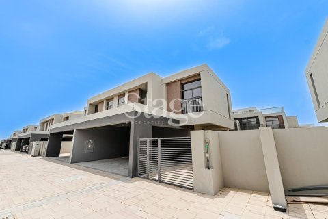 Villa en The Pulse, Dubai South (Dubai World Central), Dubai, 4 dormitorios, 324 m², № 53851 - foto 30