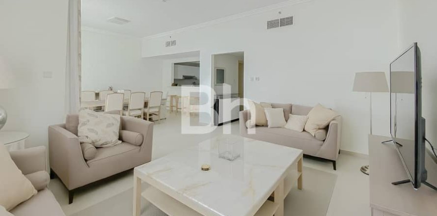 Appartement à Jumeirah Beach Residence, Dubai, 2 chambres, 152 m², № 57458