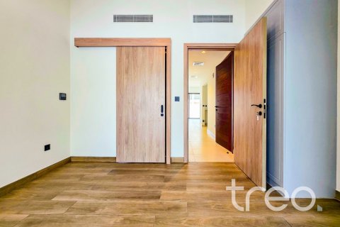 Townhouse in Damac Lagoons, Dubai 4 bedrooms, 211.82 sq.m. № 119580 - photo 13