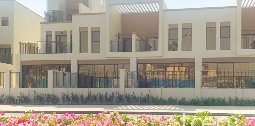 Townhouse in Damac Lagoons, Dubai 4 bedrooms, 211.82 sq.m. № 119580