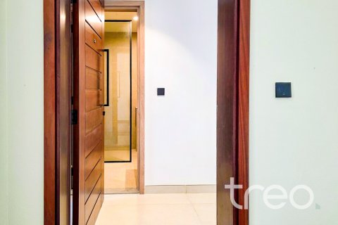 Townhouse in Damac Lagoons, Dubai 4 bedrooms, 211.82 sq.m. № 119580 - photo 15