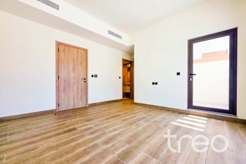 Townhouse in Damac Lagoons, Dubai 4 bedrooms, 211.82 sq.m. № 119580 - photo 10