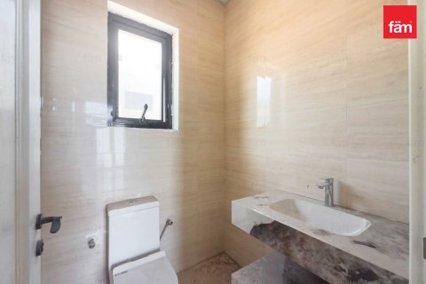 Villa in Al Barsha, Dubai 4 bedrooms, 1393.5 sq.m. № 109538 - photo 12