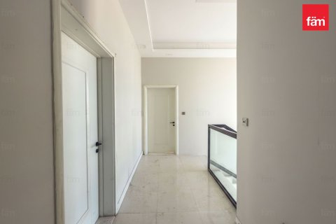 Villa in Al Barsha, Dubai 4 bedrooms, 1393.5 sq.m. № 109538 - photo 6