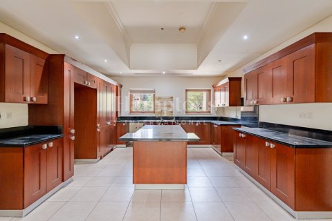 Снять в аренду виллу в Murooj Al Furjan, Al Furjan, Дубай: 5 спален, 599.96757400м², № 132976 - фото 13