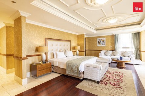 Apartment in Dubai Marina, Dubai 4 bedrooms, 650.3 sq.m. № 13944 - photo 13