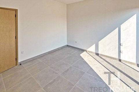 Villa in Dubai 4 bedrooms, 216 sq.m. № 16857 - photo 8